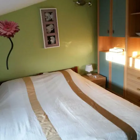 Zufic Apartamento *